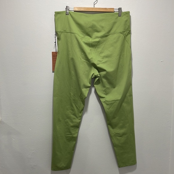 Girlfriend Collective Green High Rose Compressive Leggings - Picture 7 of 9